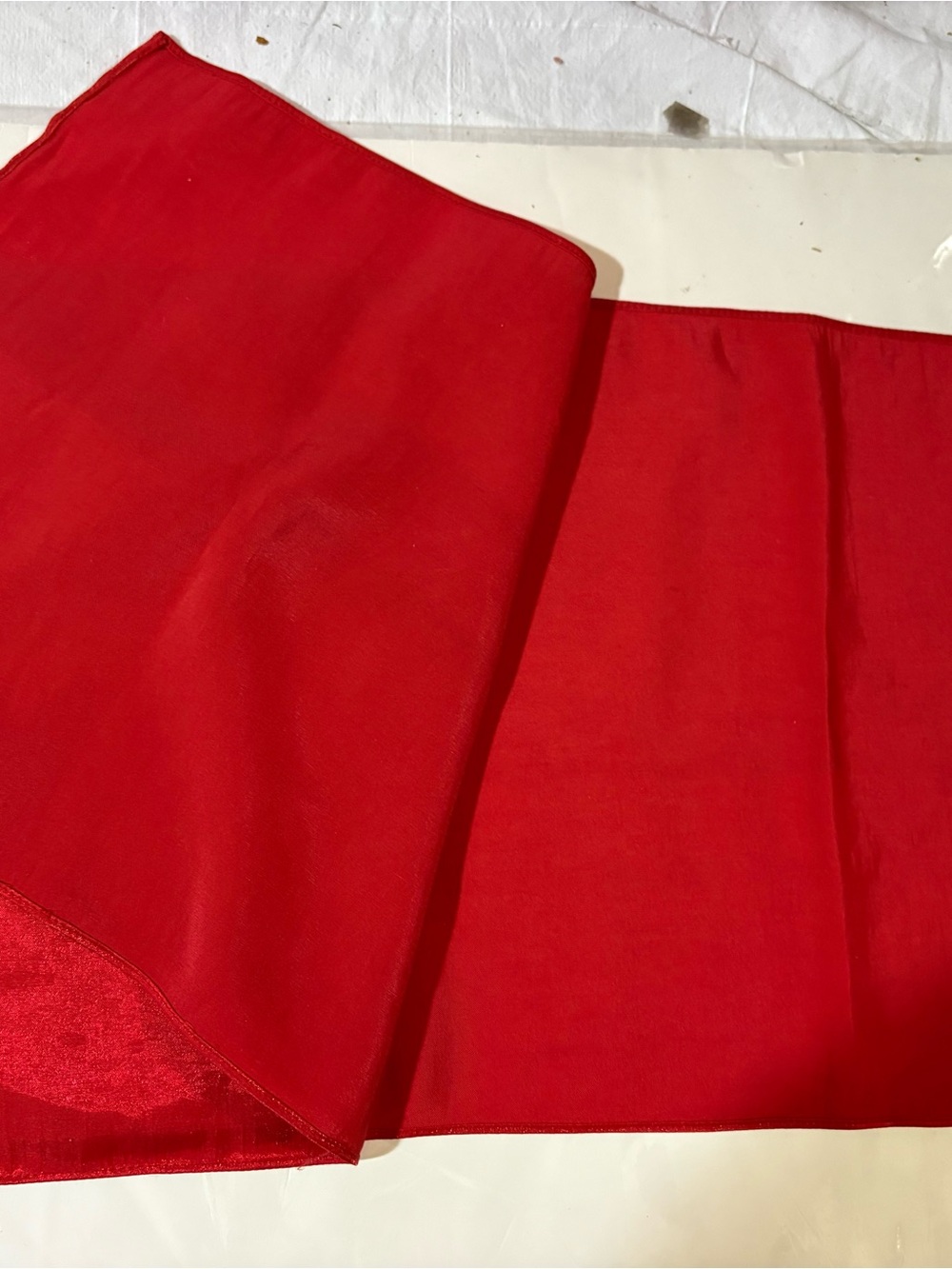 Red scarf - Picture 3 of 3